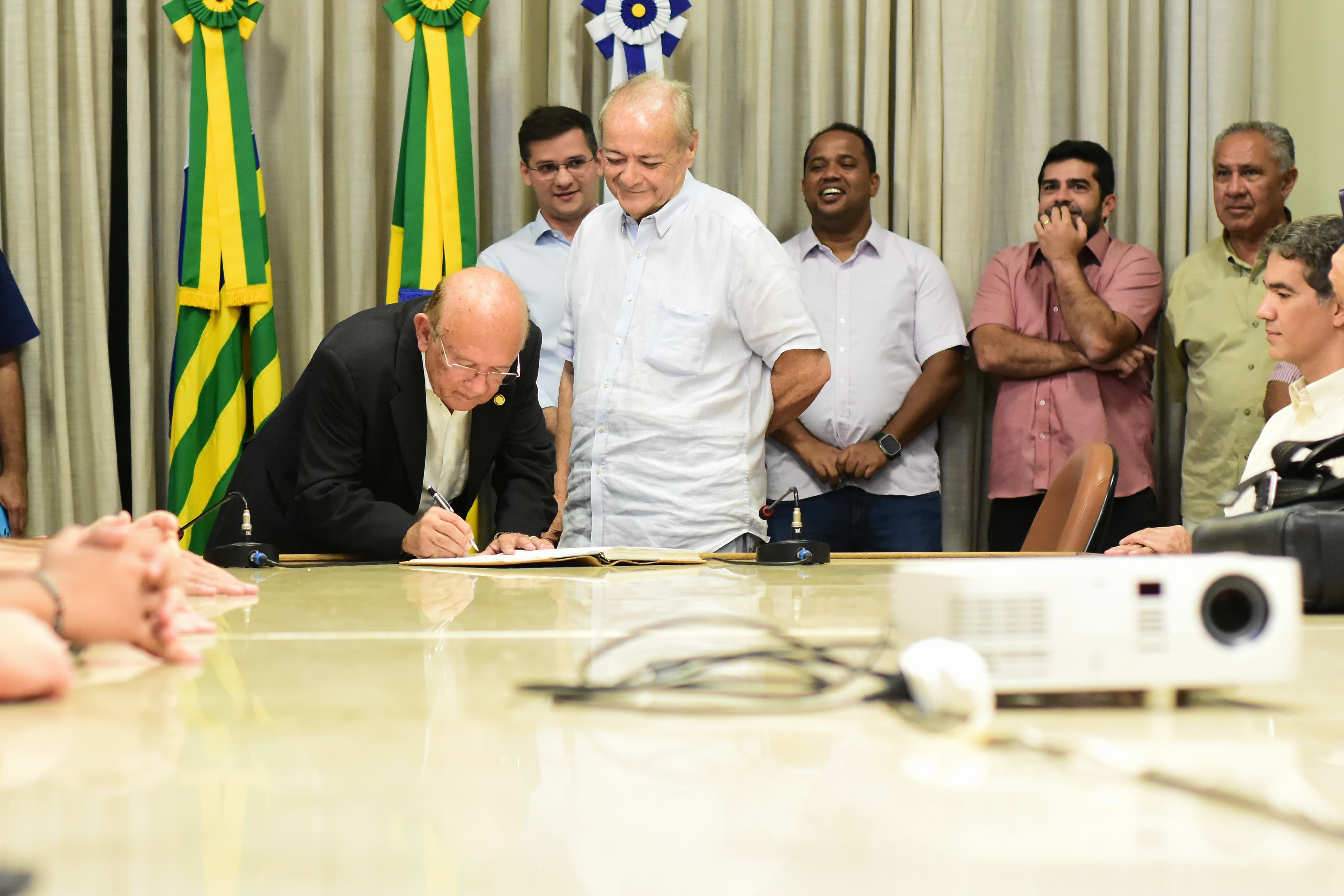 Edson Melo foi nomeado no dia 5 de fevereiro, após uma sabatina realizada na Câmara Municipal