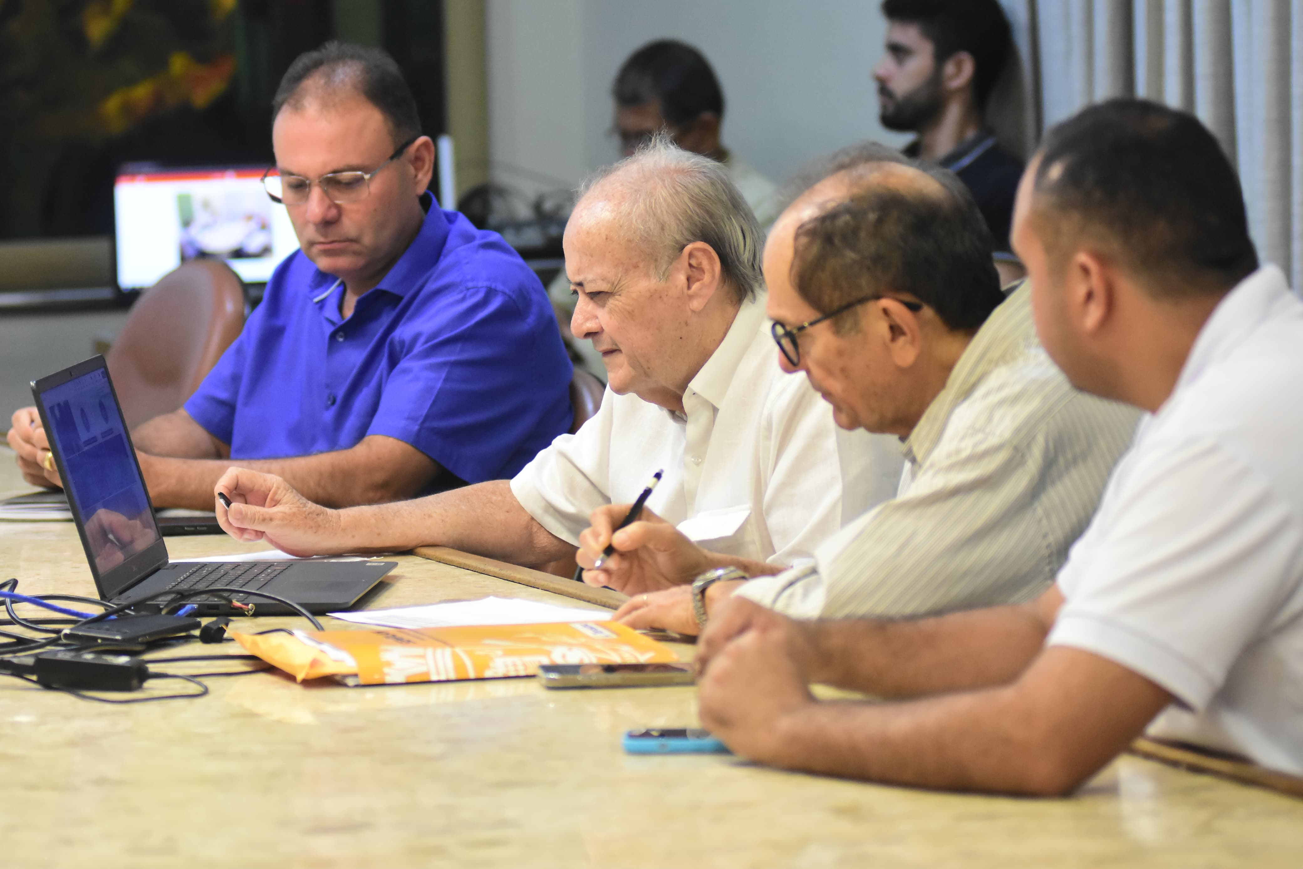 Silvio Mendes destacou que é preciso trabalhar para resolver o déficit habitacional da capital