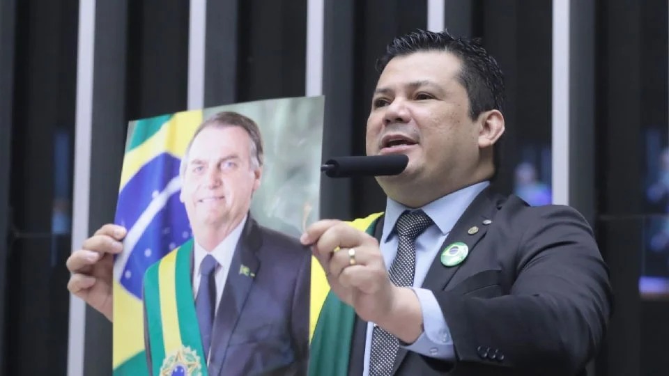 O deputado bolsonarista Gilvan da Federal (PL-ES), que defendeu a morte do presidente Lula (PT) durante sessão da Comissão de Segurança Pública da Câmara dos Deputados