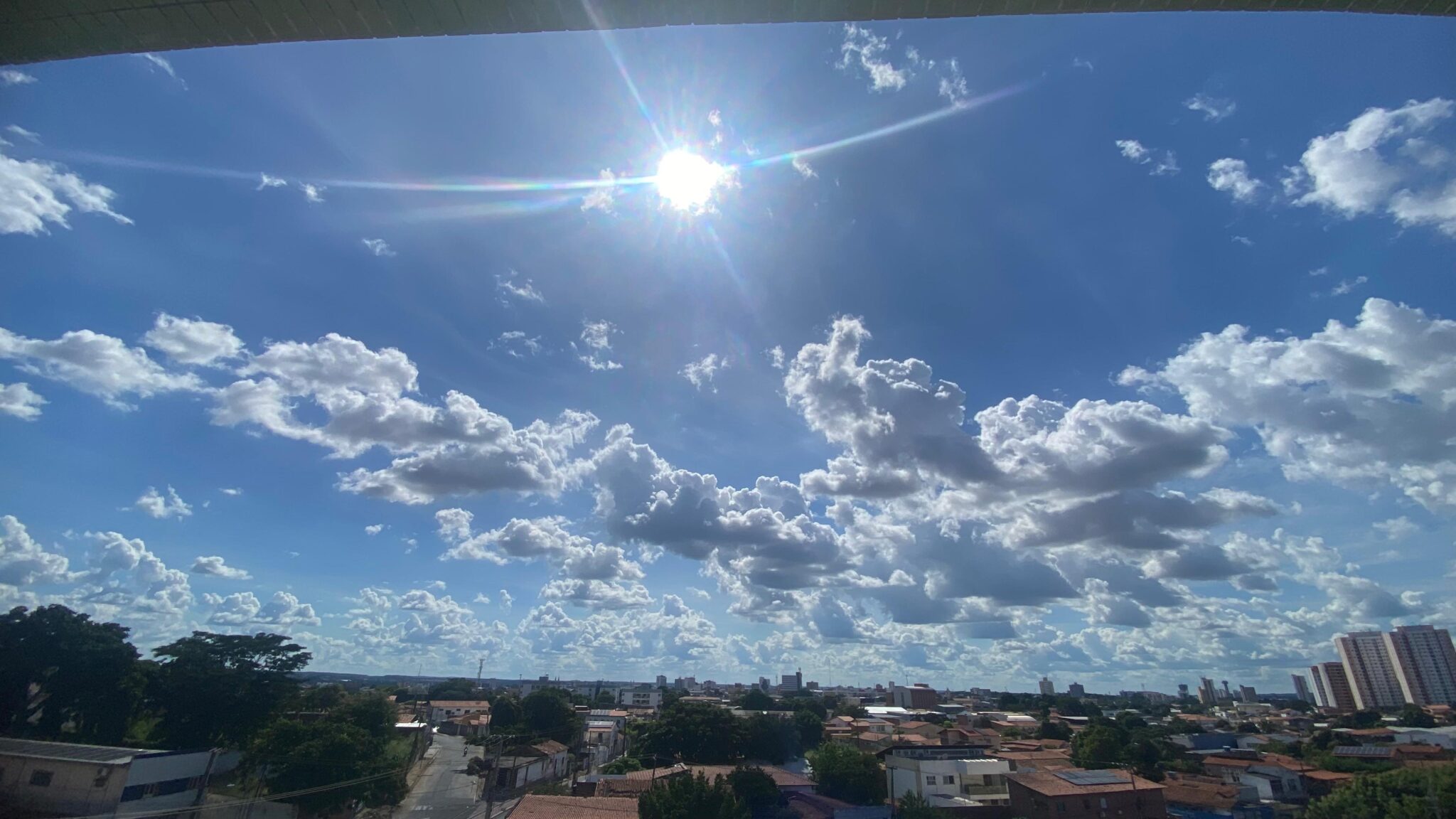 A previsão é de que os volumes de chuva fiquem abaixo da média climatológica