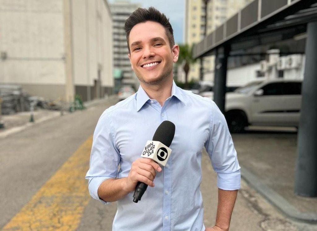 Tiago Bezerra durante reportagem para a TV Vanguarda