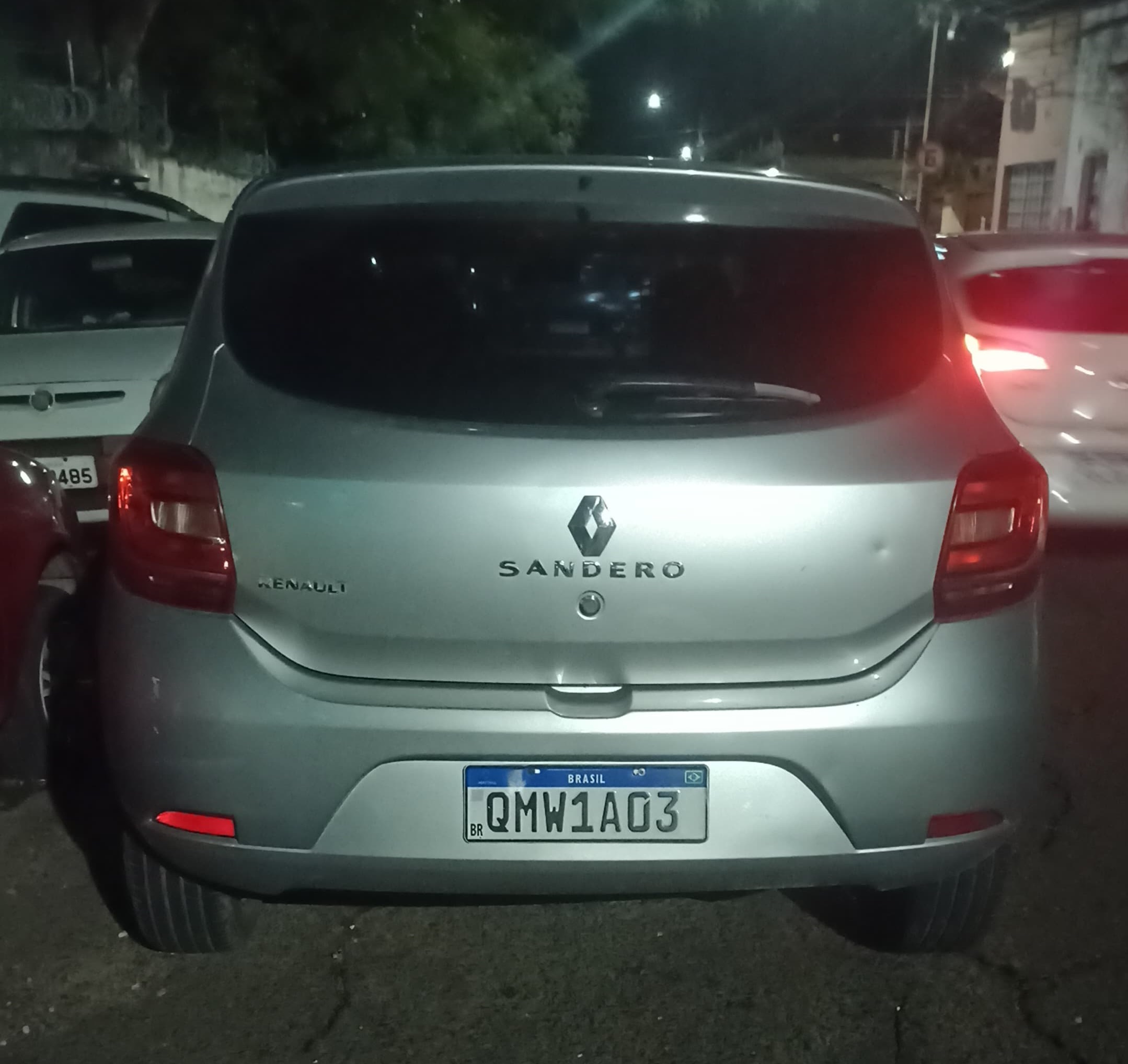 Policiais conseguiram recuperar o veículo da vítima