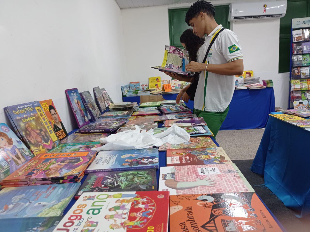 Salão do Livro de José de Freitas (SALIJO)