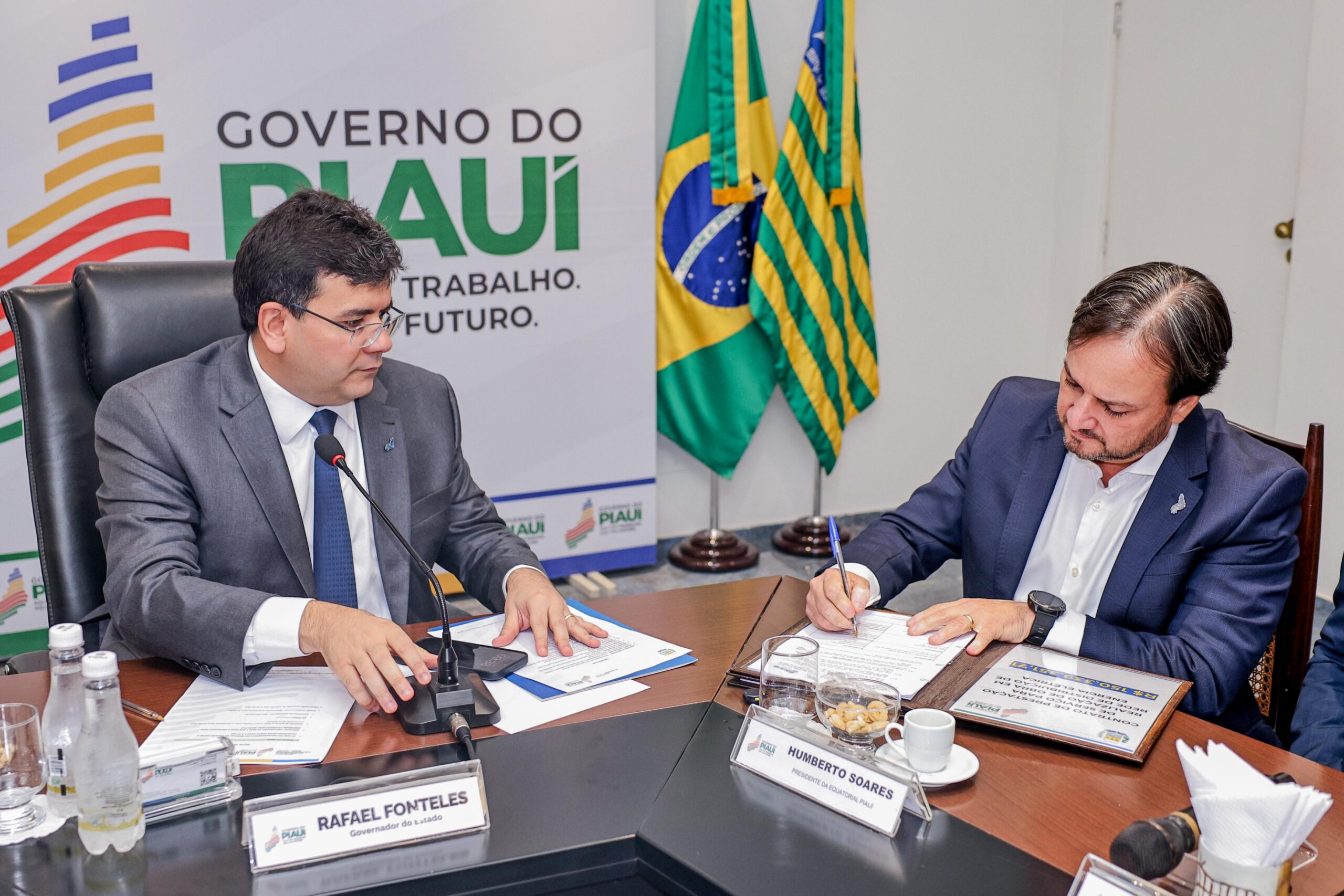 O governador Rafael Fonteles e o presidente do Grupo Equatorial, Humberto Soares