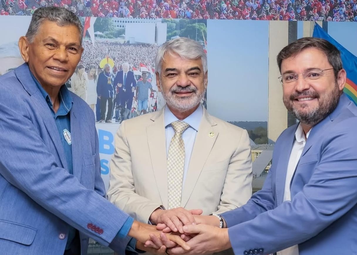 João de Deus, Humberto Costa e Fábio Novo durante reunião em Brasília