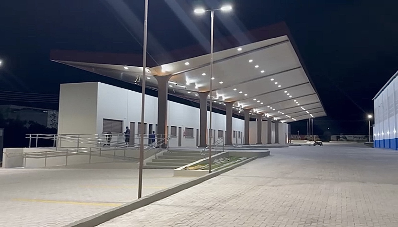 Terminal rodoviário em São Miguel do Tapuio