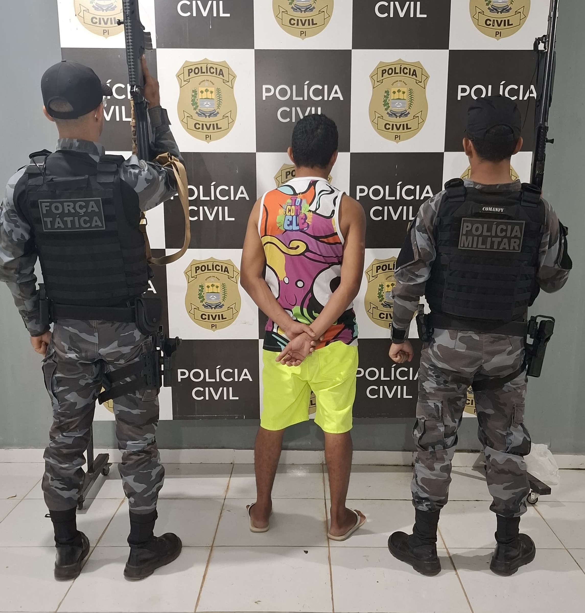 Segundo a polícia, o suspeito apresentava sinais visíveis de embriaguez