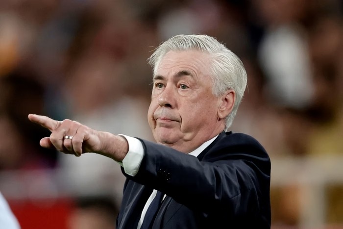 Carlo Ancelotti ajusta a equipe brasileira em busca de melhor desempenho nas Eliminatórias