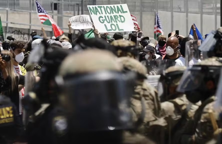 Protestos contra política migratória de Trump se espalham por grandes cidades dos EUA