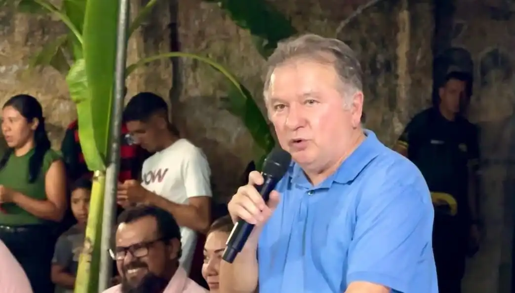 O evento também foi momento de reencontro e articulação política.