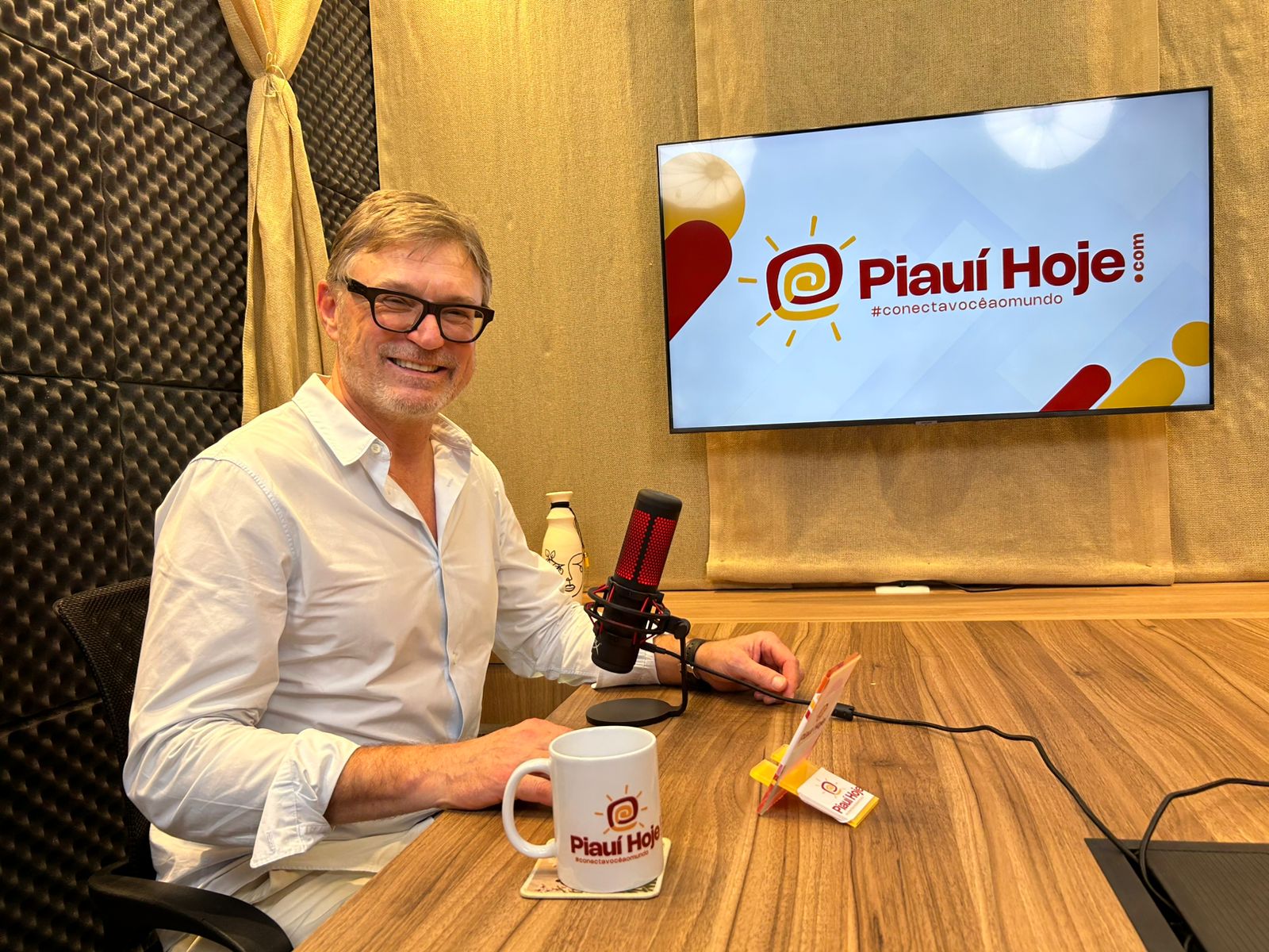 Filósofo Andrés Bruzzone foi entrevistado no Portal Piauí Hoje