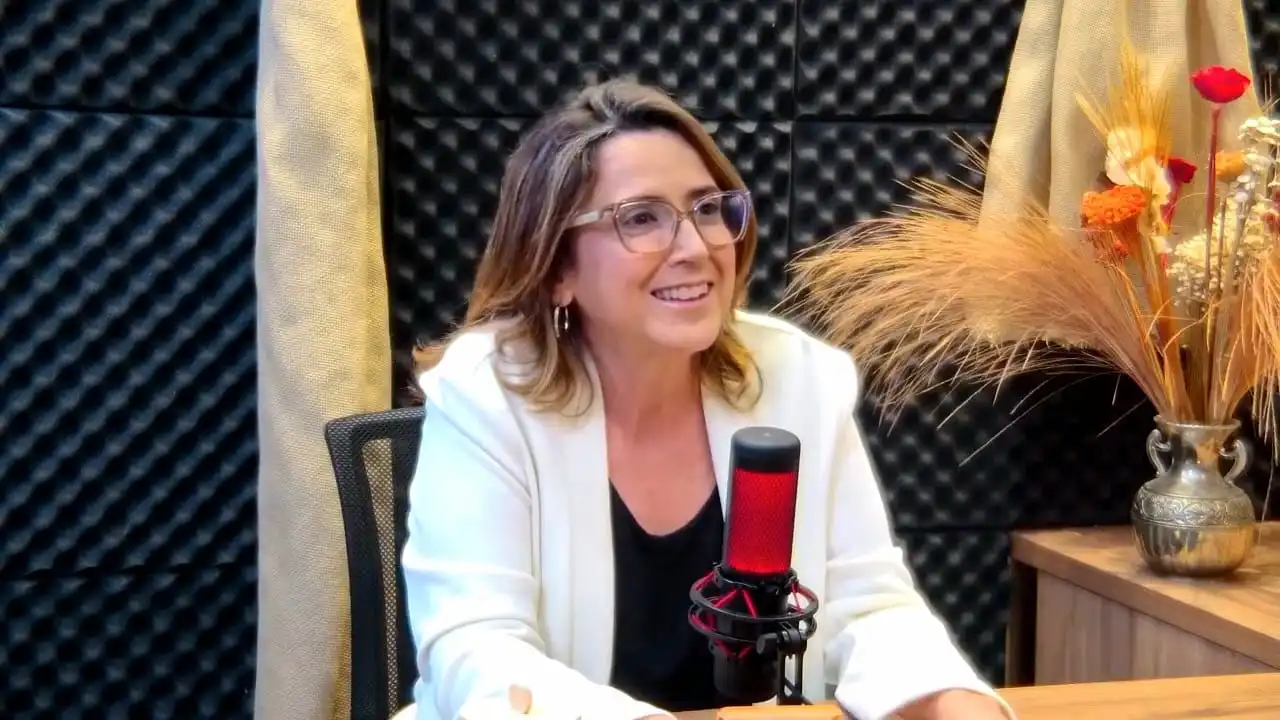 economista Verônica Paraguaçu Martins