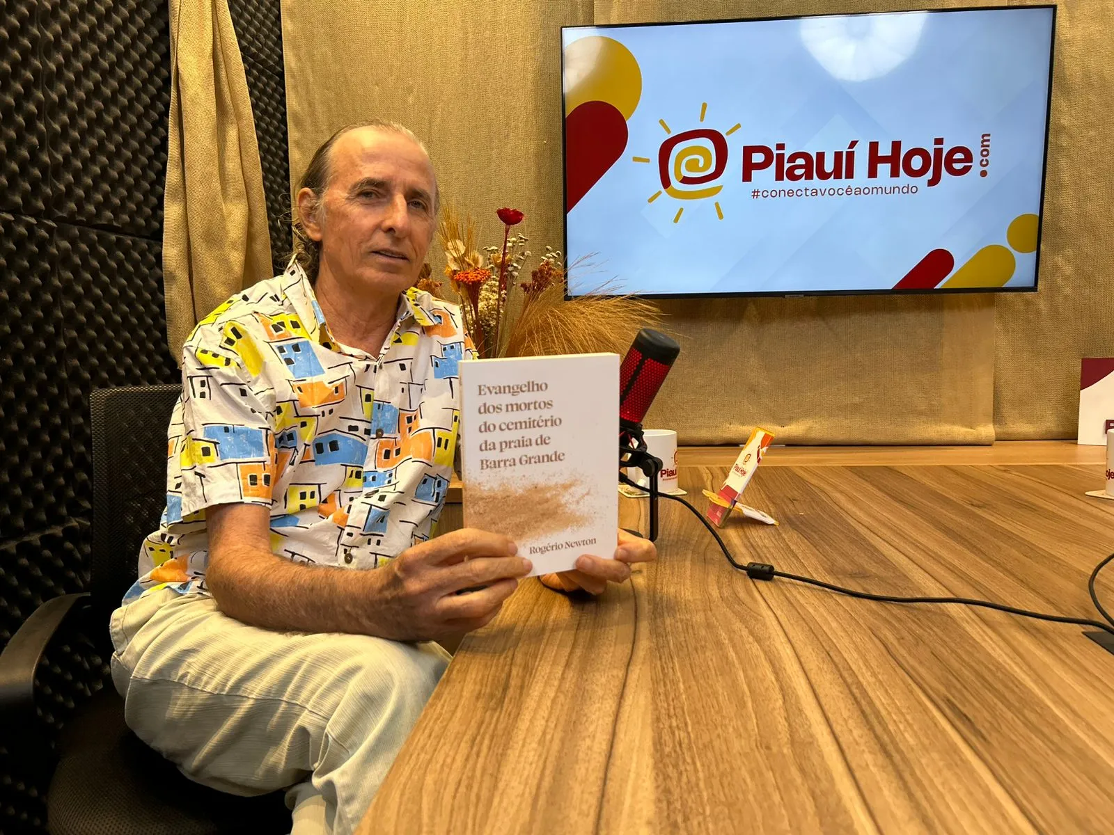 Rogério Newton transforma em poesia a memória afetiva e a denúncia da degradação do Riacho Mocha, em Oeiras