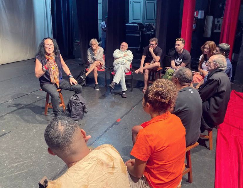 Com entrada gratuita, a partir das 19h30, no Theatro 4 de Setembro, será apresentado “Harém conta Harém”